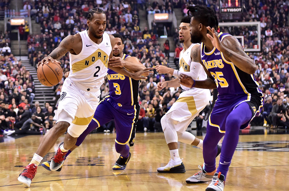 LeBron James gánh hết nấc, LA Lakers dù kiên cường vẫn gục ngã tại Toronto